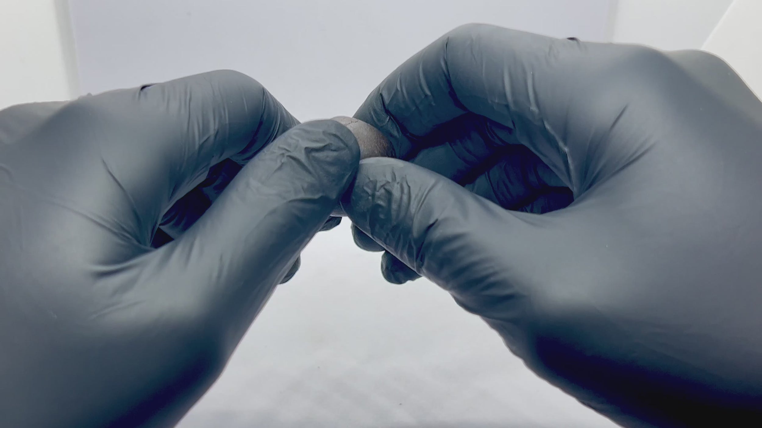 Manali Cream CBD 5g hash ball opening up 